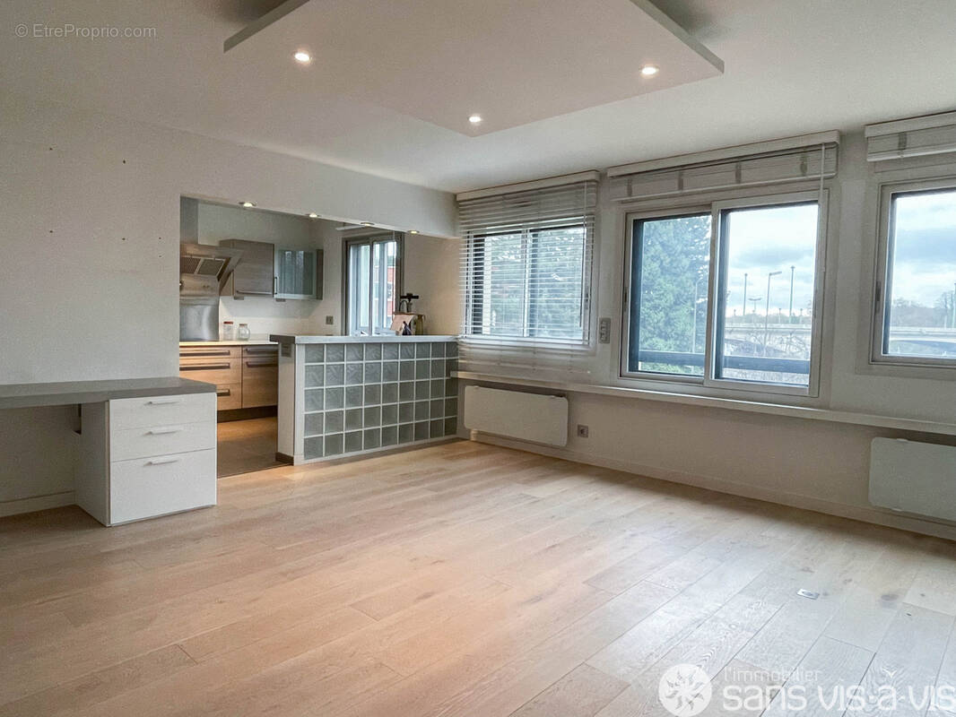 Appartement à SURESNES