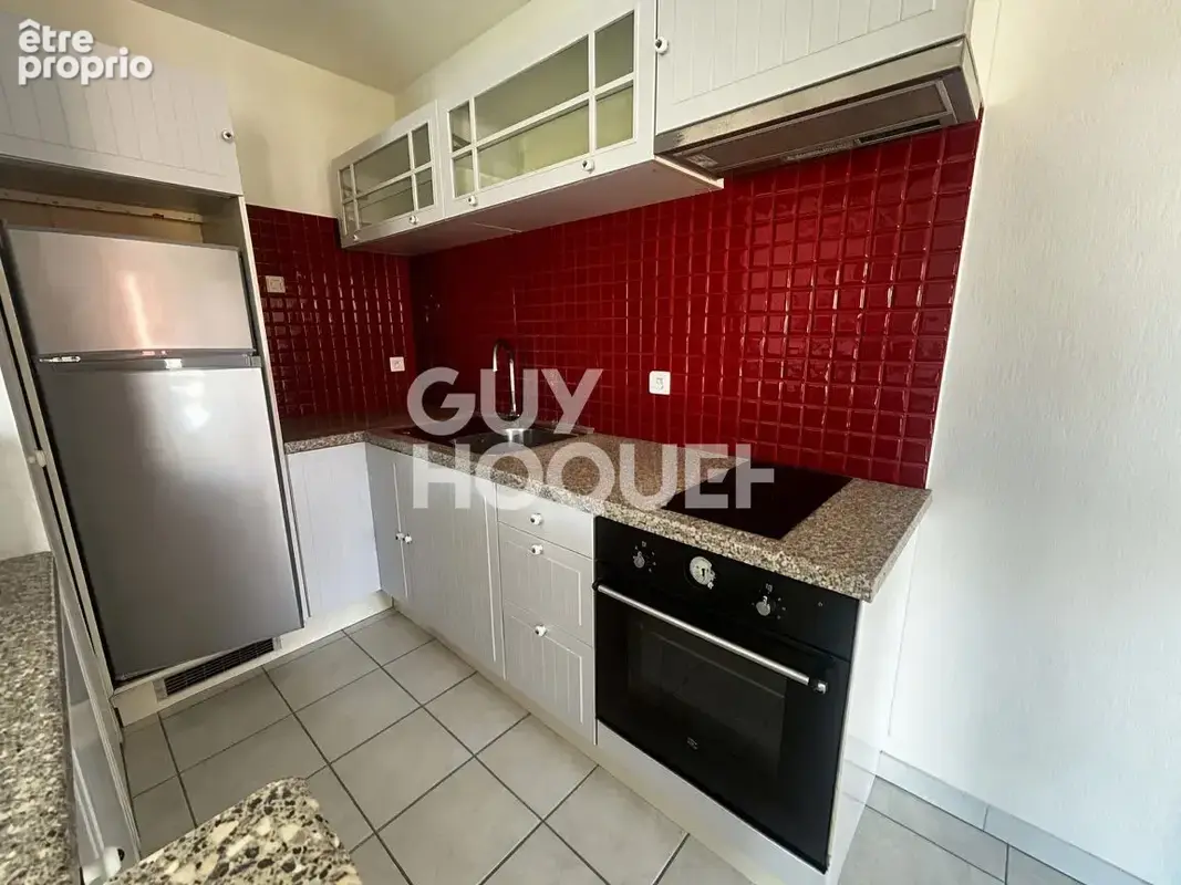 Lumineux studio 28.4 m2 coeur port ariane - photo 3
