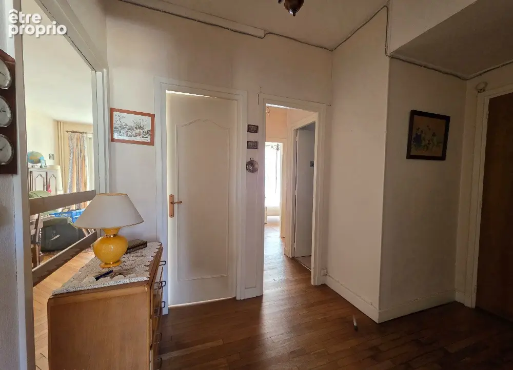 Appartement à vendre  en EXCLUSIVITE 82,34 m²  3 pièces  2 chambres  Ascenseur  Cave - photo 4