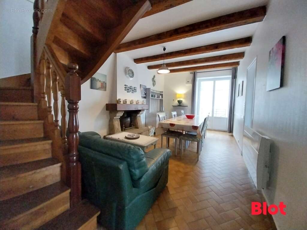 Maison 100 m² à Cancale  - photo 2
