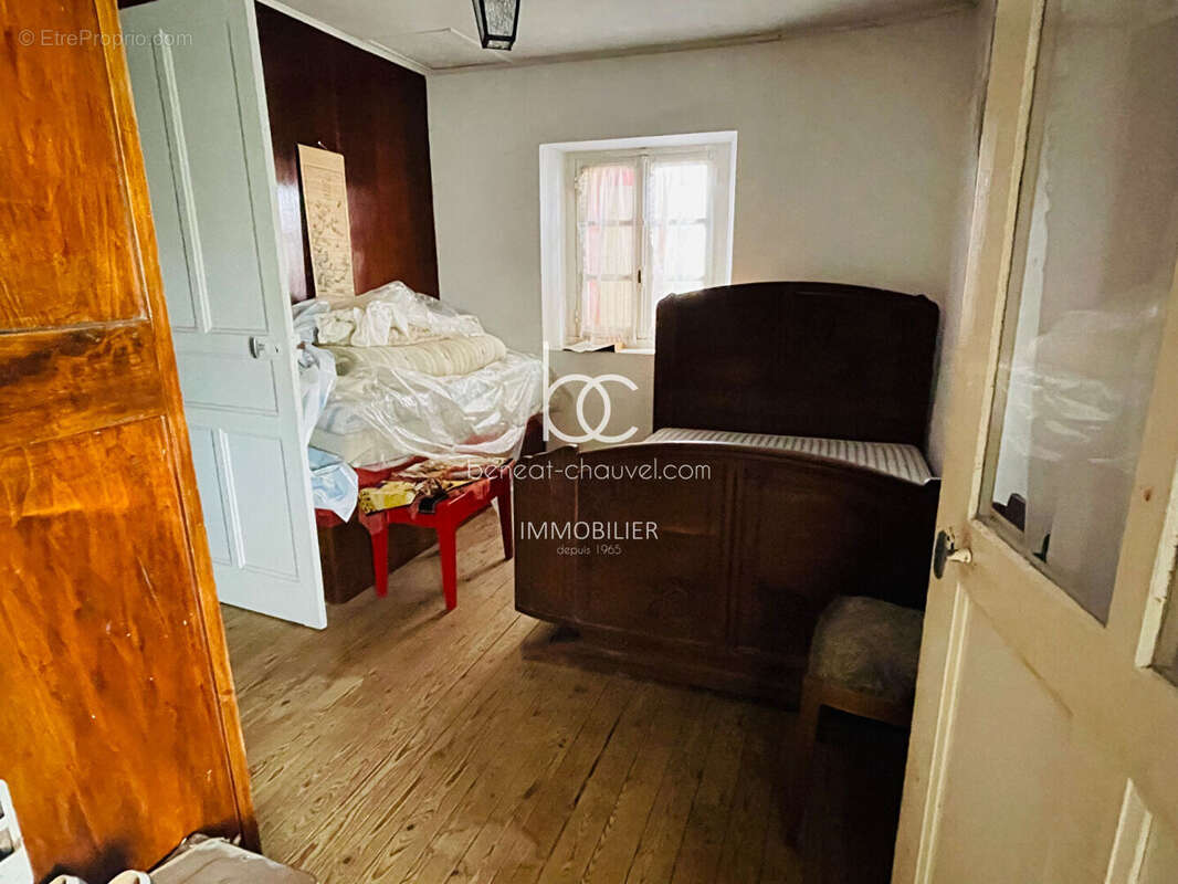 Maison Sarzeau - à rénover - 200 mètres OCEAN - 590 m2 de terrain - photo 10