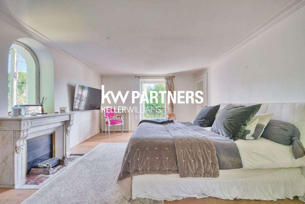 Maison à JOUY-EN-JOSAS