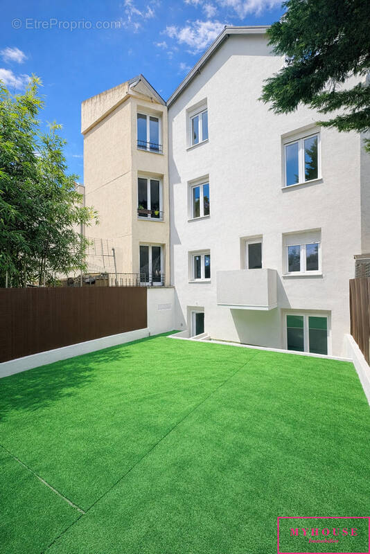 Appartement à BAGNEUX