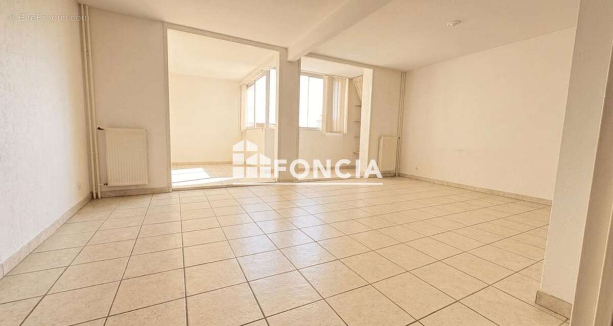 T4  85 m2 proche cote pavee/l'ormeau - photo 2