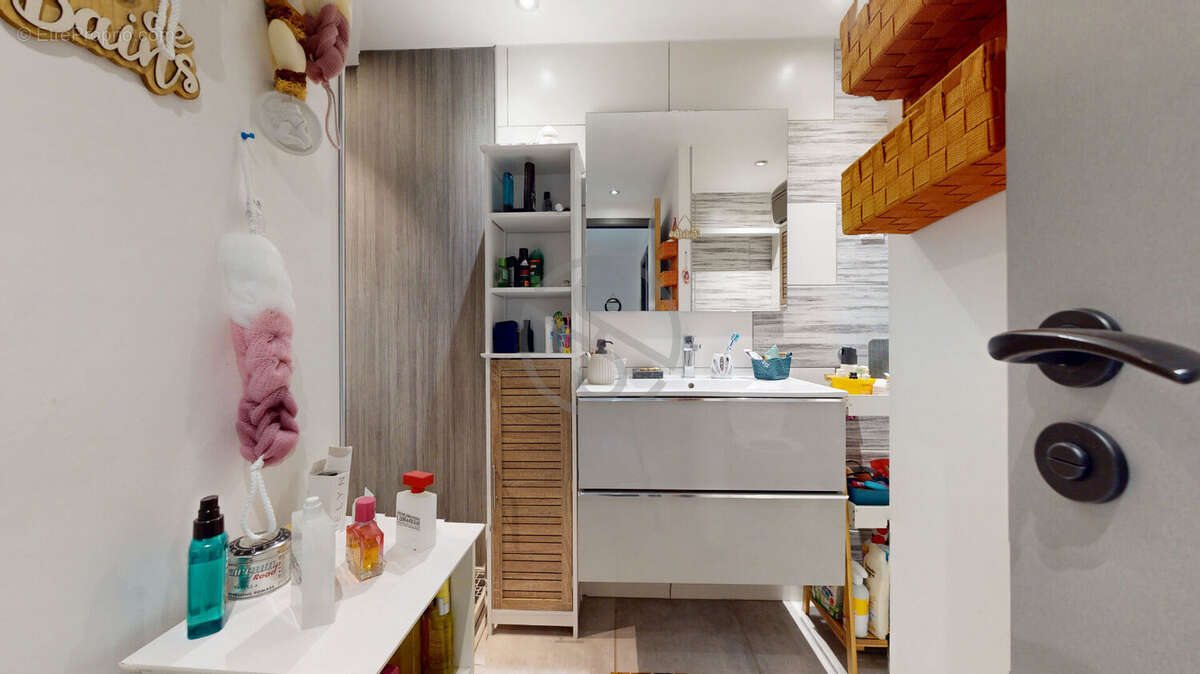 Appartement à LA COTE-SAINT-ANDRE