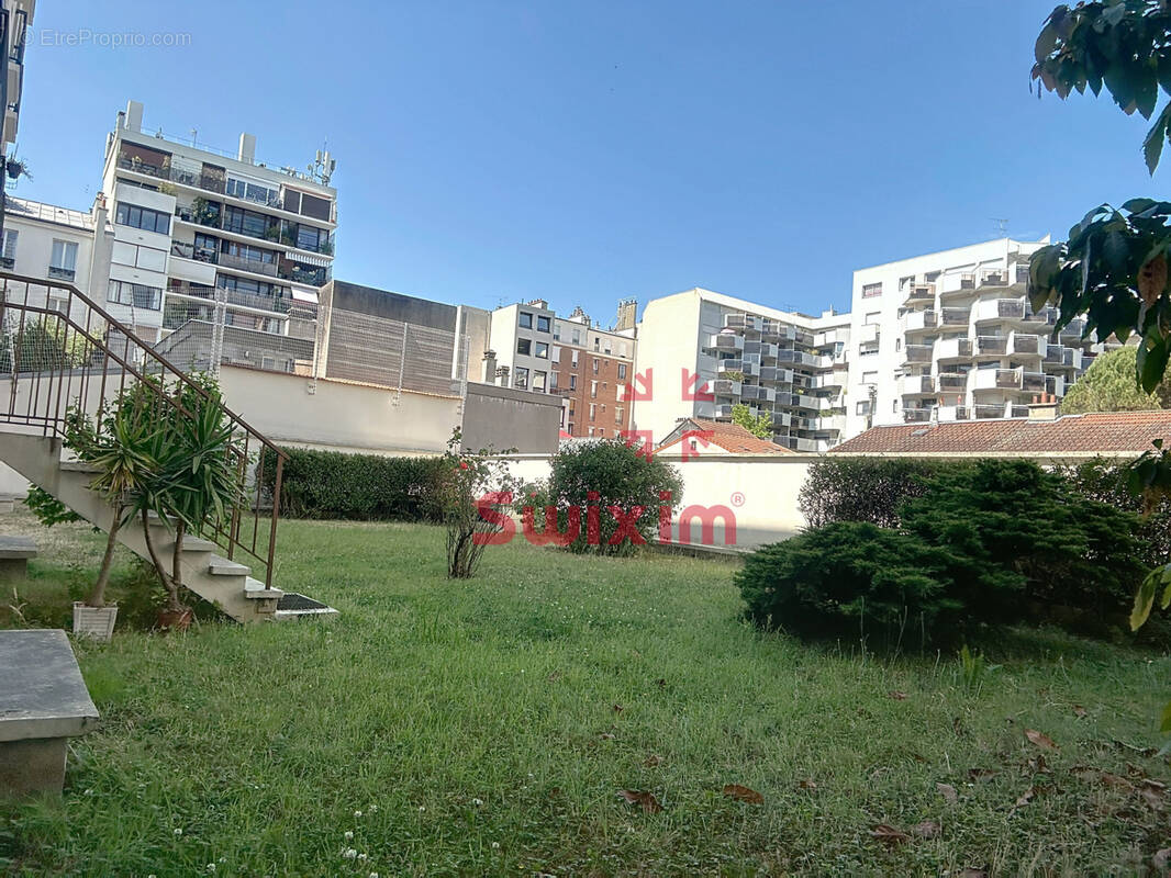 Appartement à PARIS-20E