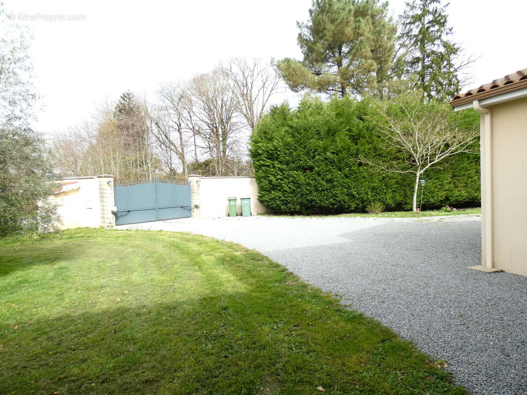 Maison à CHAMBORET