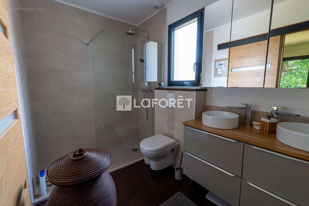 Maison 6 pièces - 118 m²  - Anglet - photo 9