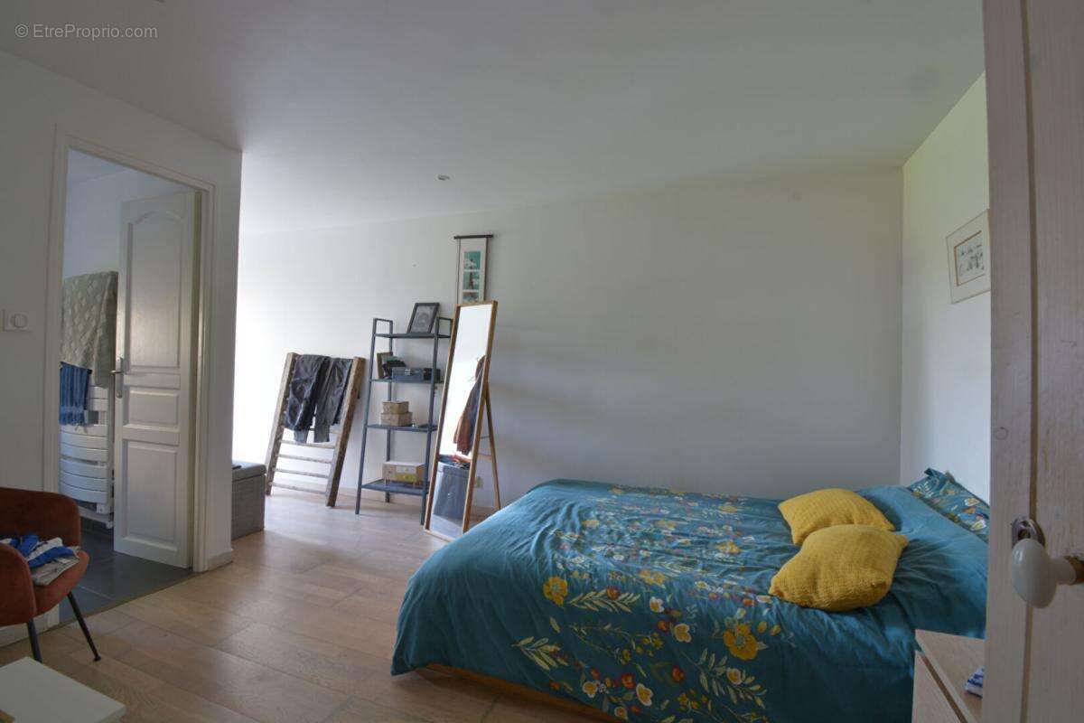 Maison Ivoy Le Pre 5 pièce(s) 159.41 m2 - photo 6