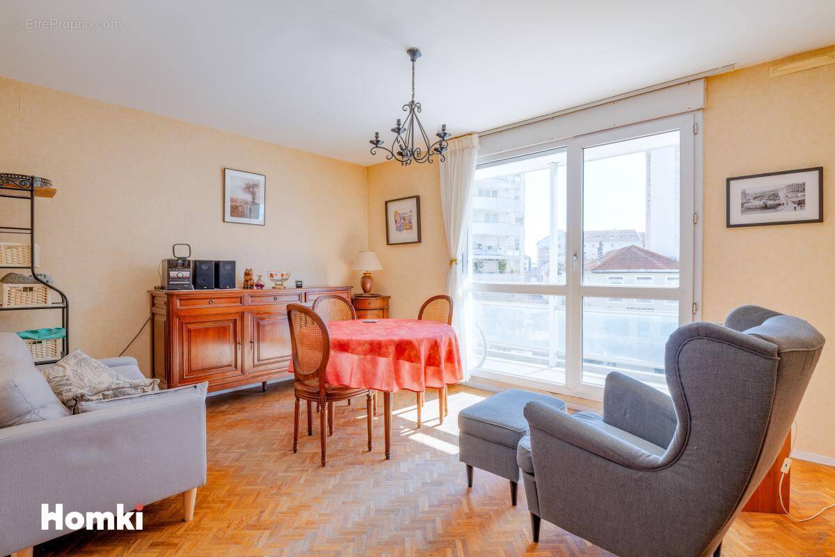 Appartement à VILLEURBANNE