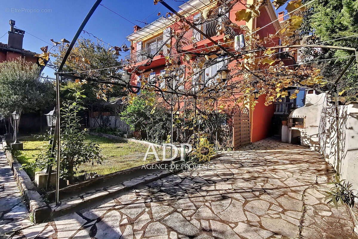 Appartement à GRASSE