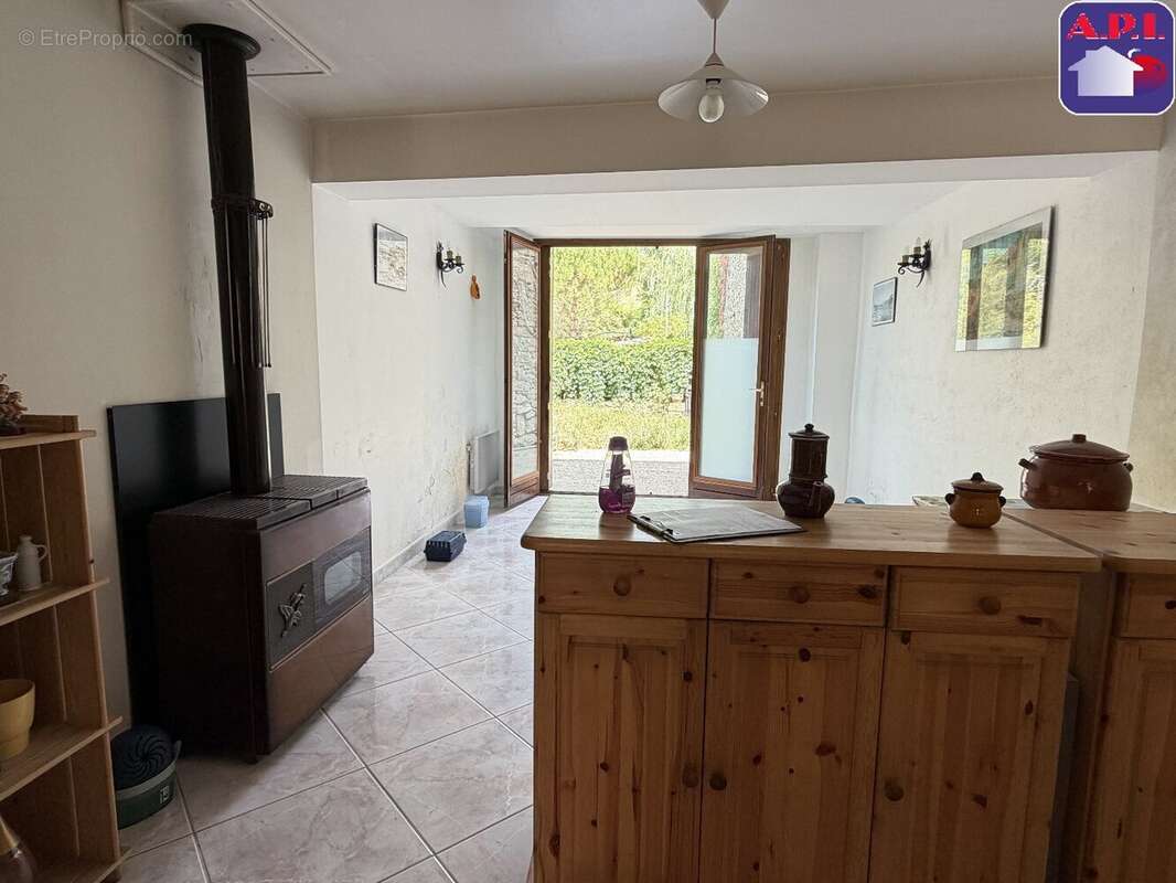 Maison 86 m² à Puivert  - photo 3