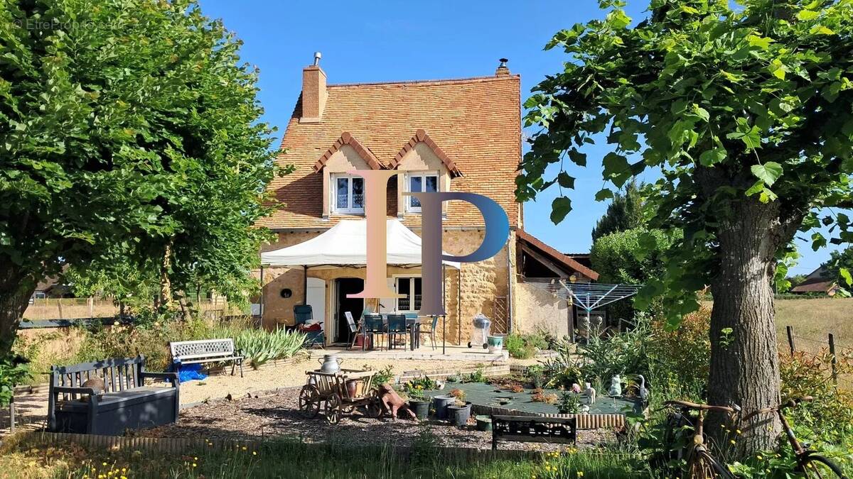 Maison à MARCIGNY