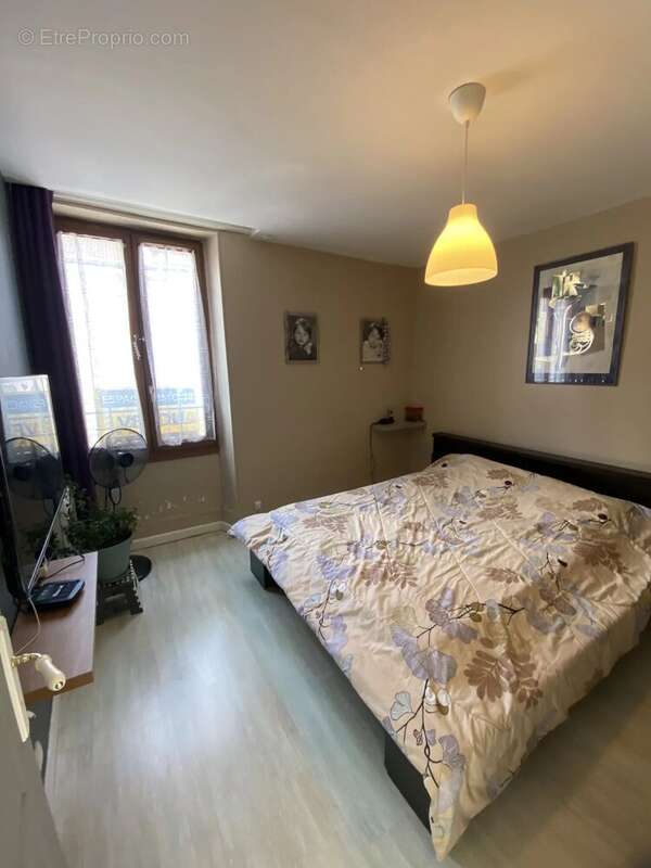 Appartement à VIZILLE