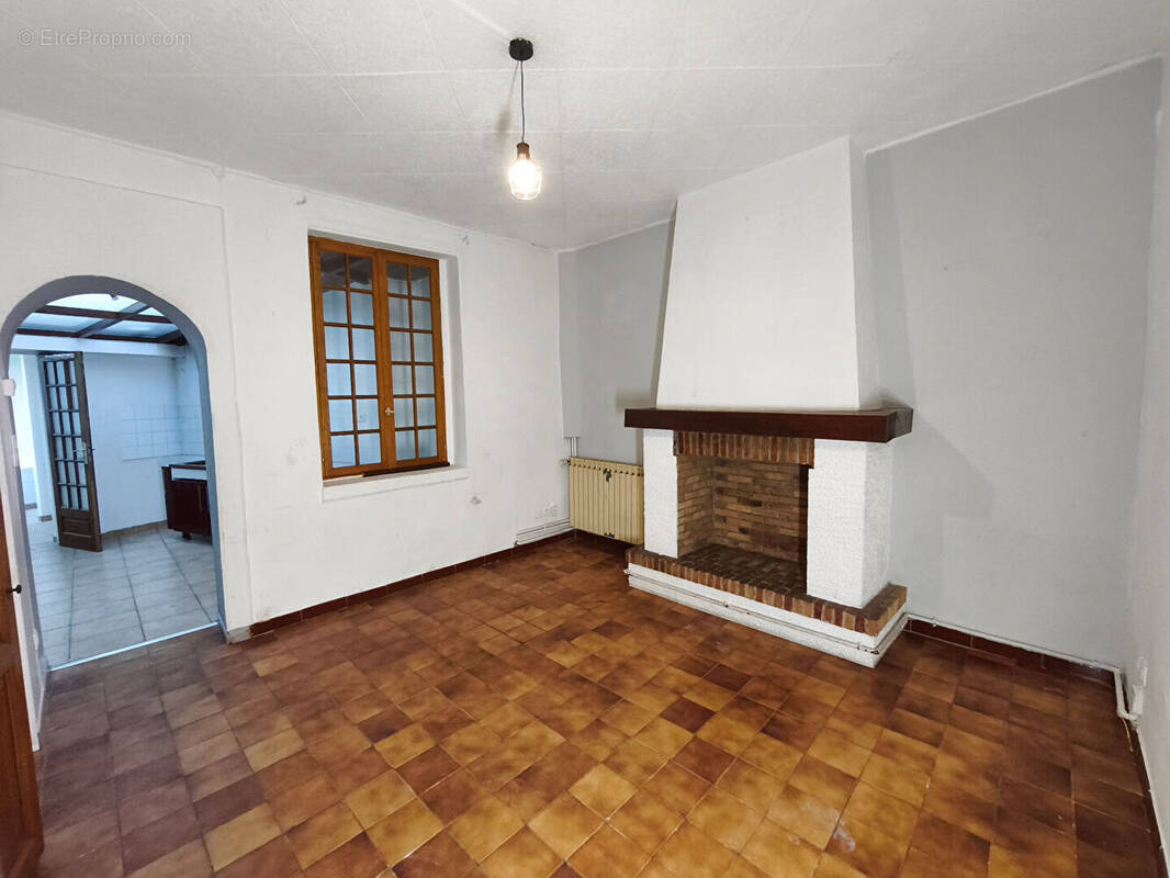 Maison à FRESNES-SUR-ESCAUT