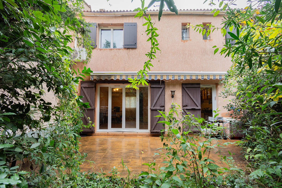 Maison à MARSEILLE-10E