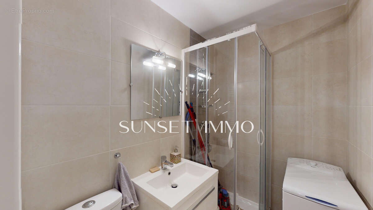 Appartement à SAUSSET-LES-PINS