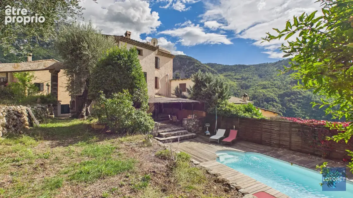 Cros d'Utelle - Maison avec piscine et vue panoramique - photo 9