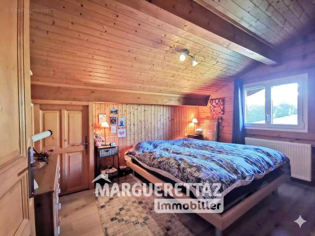 Chalet - vue dégagée - calme - 164 m² habitables - 2705 m² de terrain clôturé - Cœur de Boëge ! - photo 23