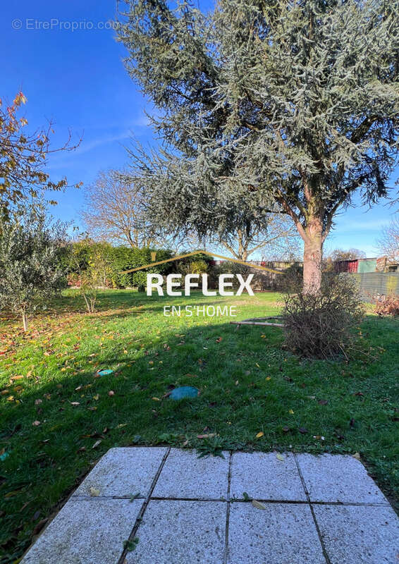 Maison à MAILLY-MAILLET