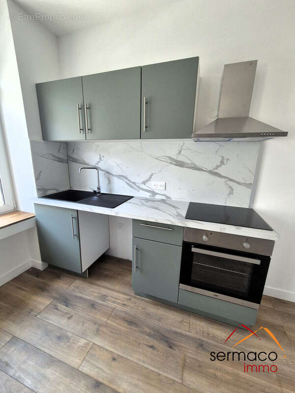 cuisine équipée - Appartement à SARREGUEMINES