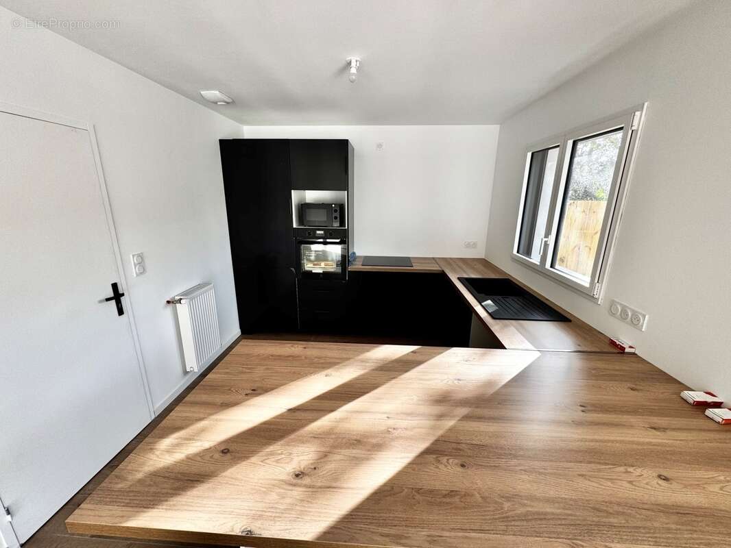 Maison de plain-pied de 102 m² LANNILIS (29) - photo 6