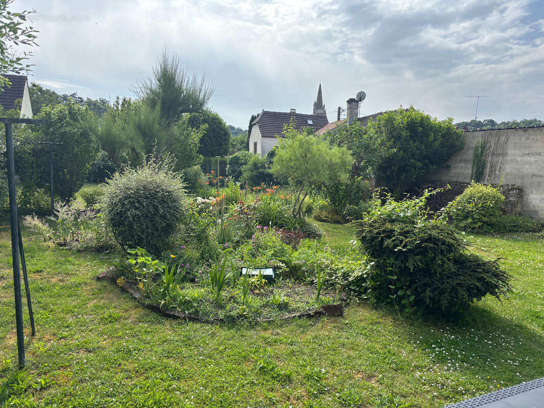 Maison à BETHISY-SAINT-PIERRE