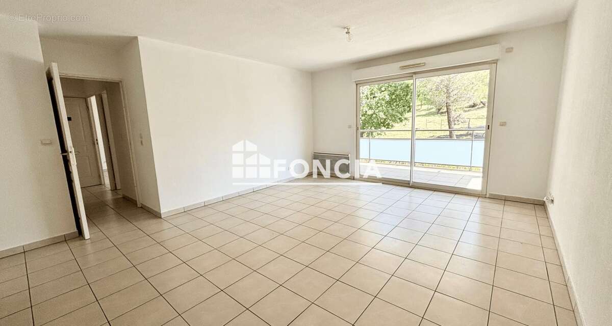 Appartement à FREJUS