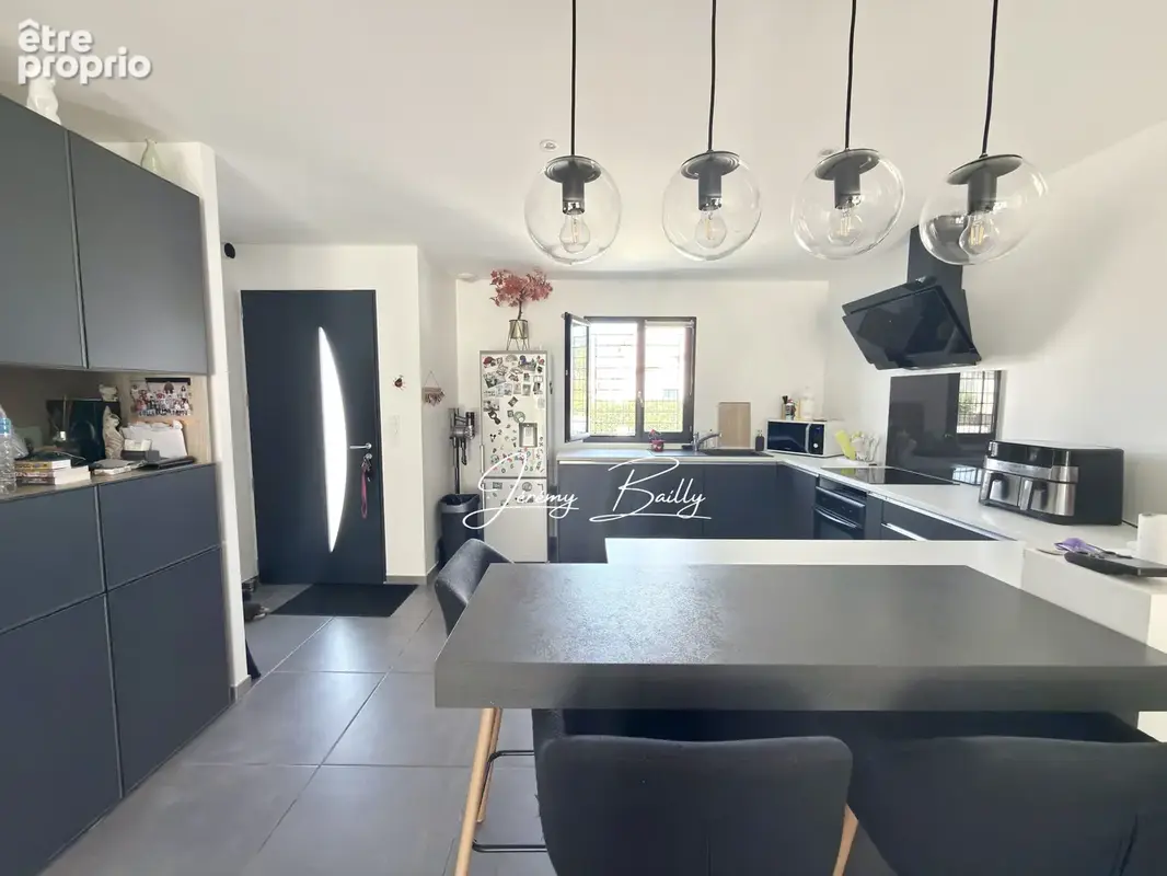 Maison 75 m² à Saint-Genis-Des-Fontaines  - photo 5