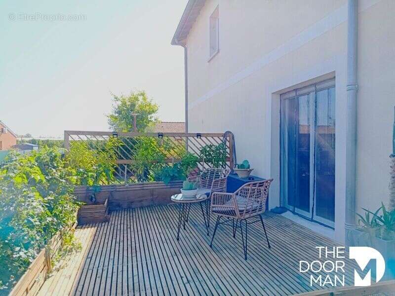 Maison à CASTELSARRASIN