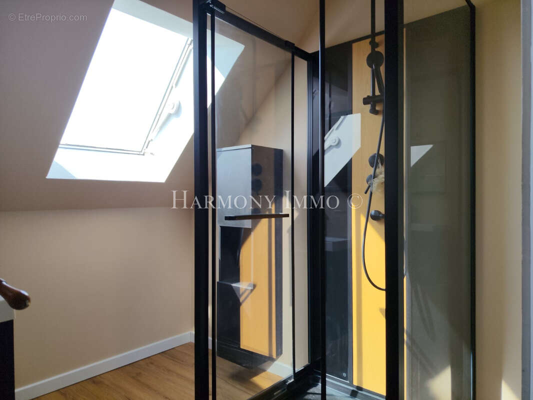 Pavillon et logement indépendant 145m2+45m2 - photo 9