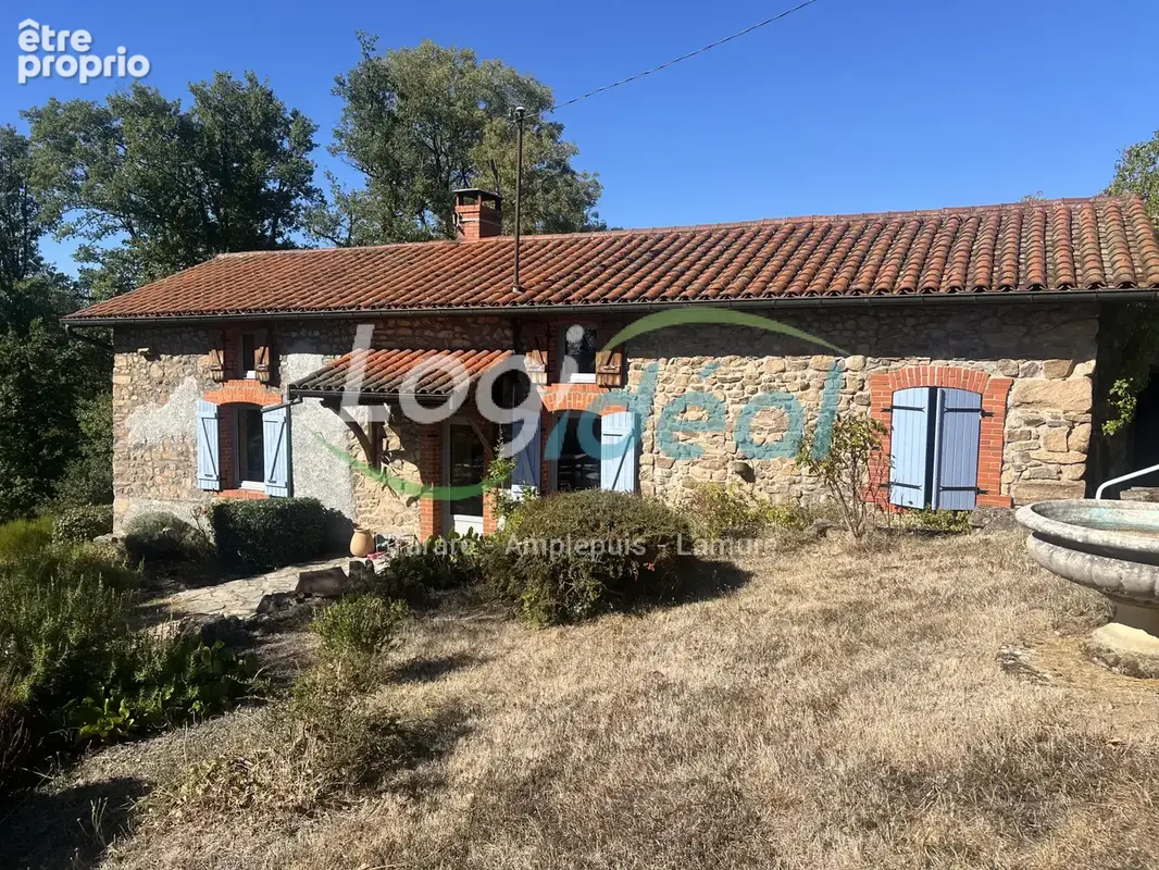 Photo Maison à Amplepuis au prix de 199 000€