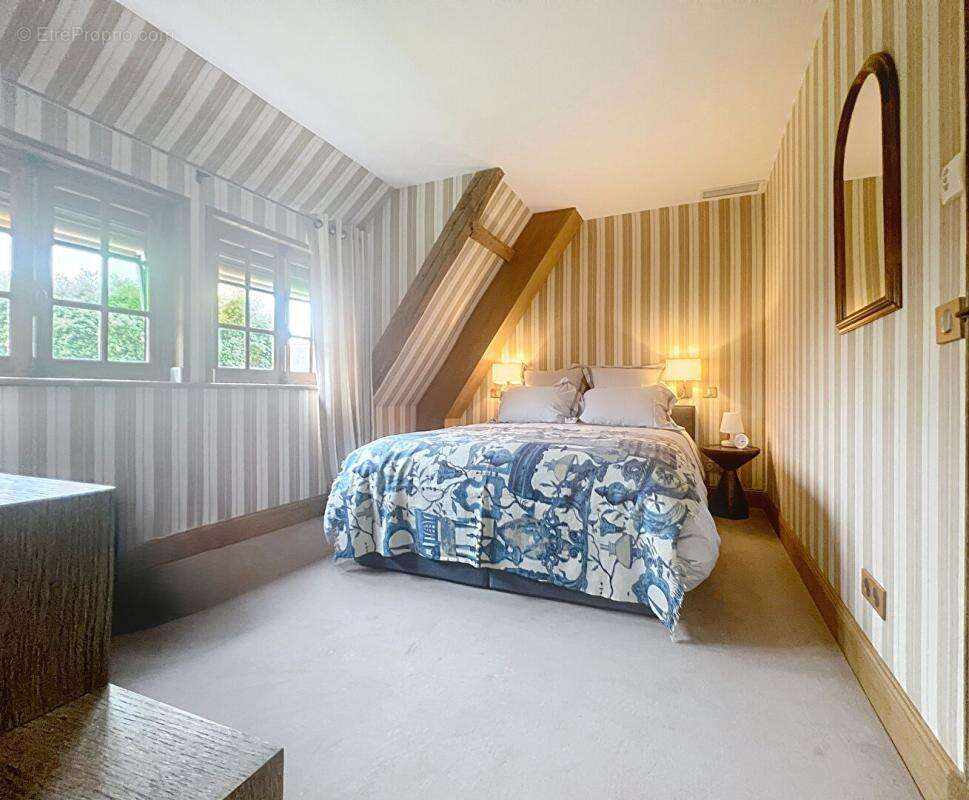 Maison à TOURGEVILLE