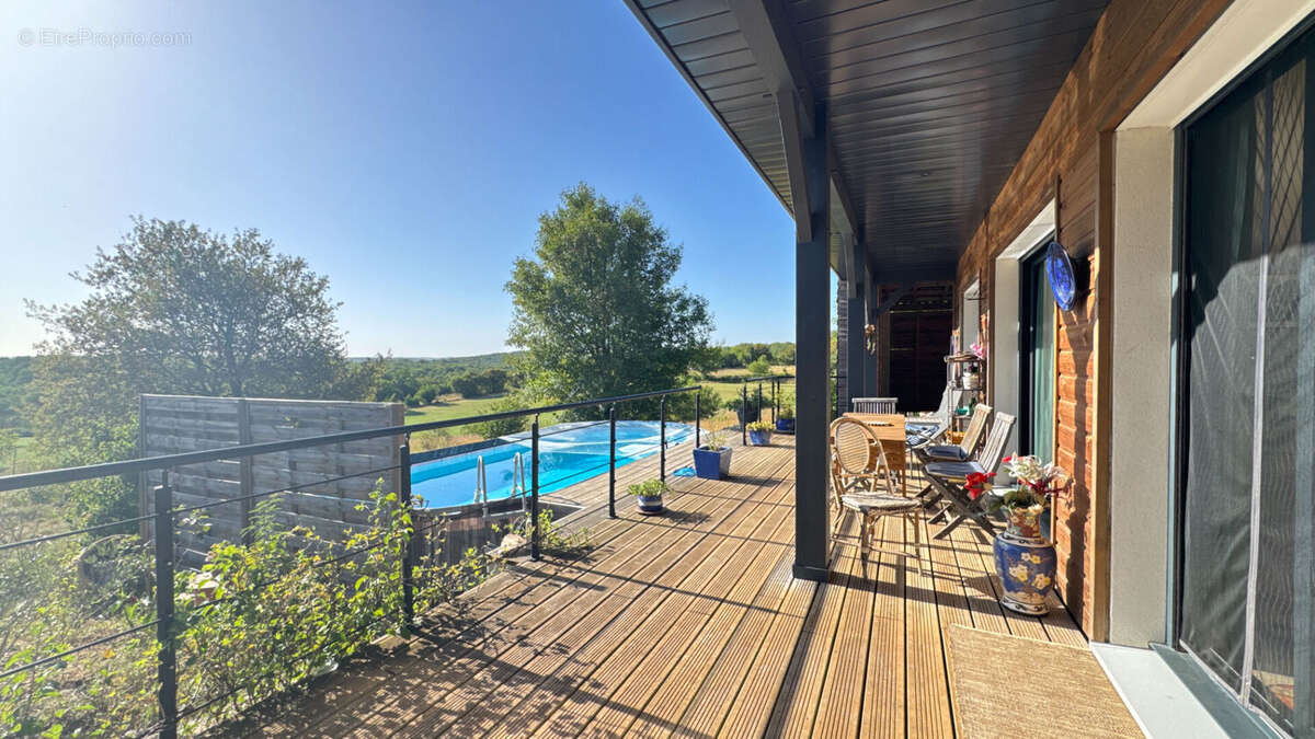 Maison Saint Jean De Laur 2 pièce(s) 65.6 m2 - photo 10