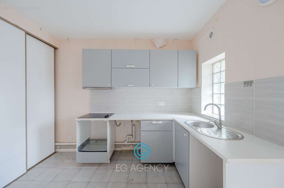 Appartement à MARSEILLE-9E