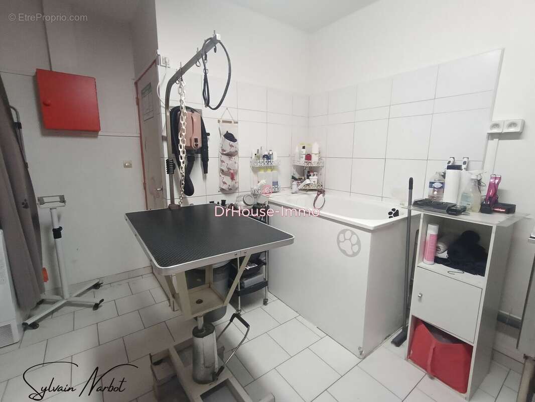 Commerce à LE GRAU-DU-ROI