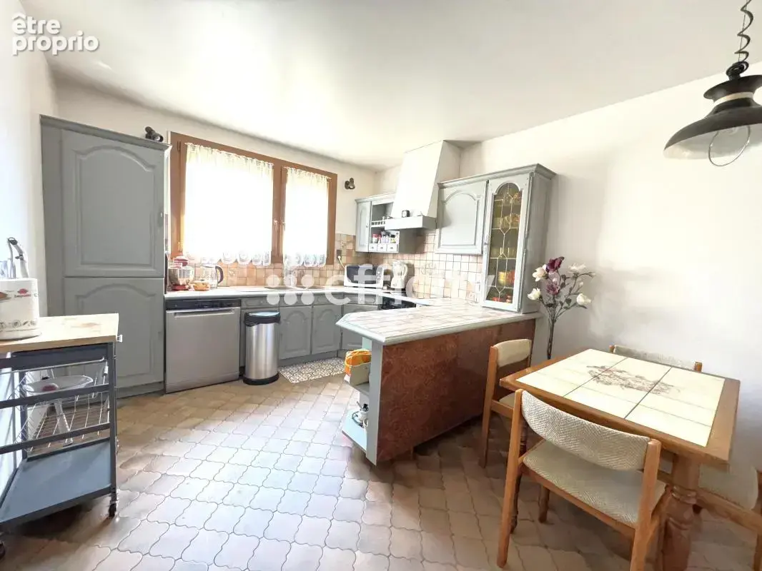 Maison 163 m² à Chaville  - photo 7