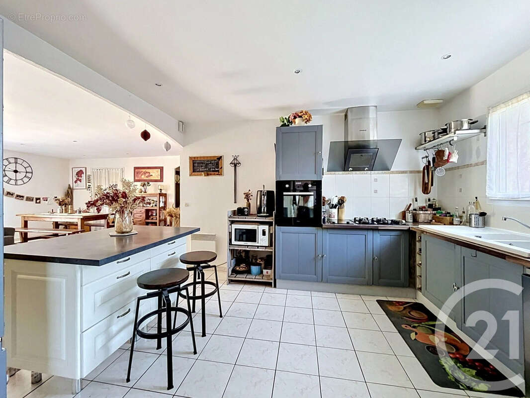 Maison à MEZE