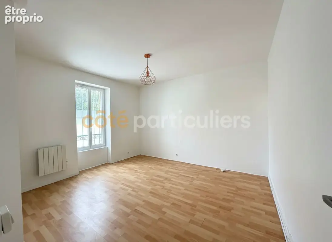 Villeneuve-Saint-Georges : ensemble 7 pièces: 3 pièces 75,73 m² + studio + sous-sol - photo 4