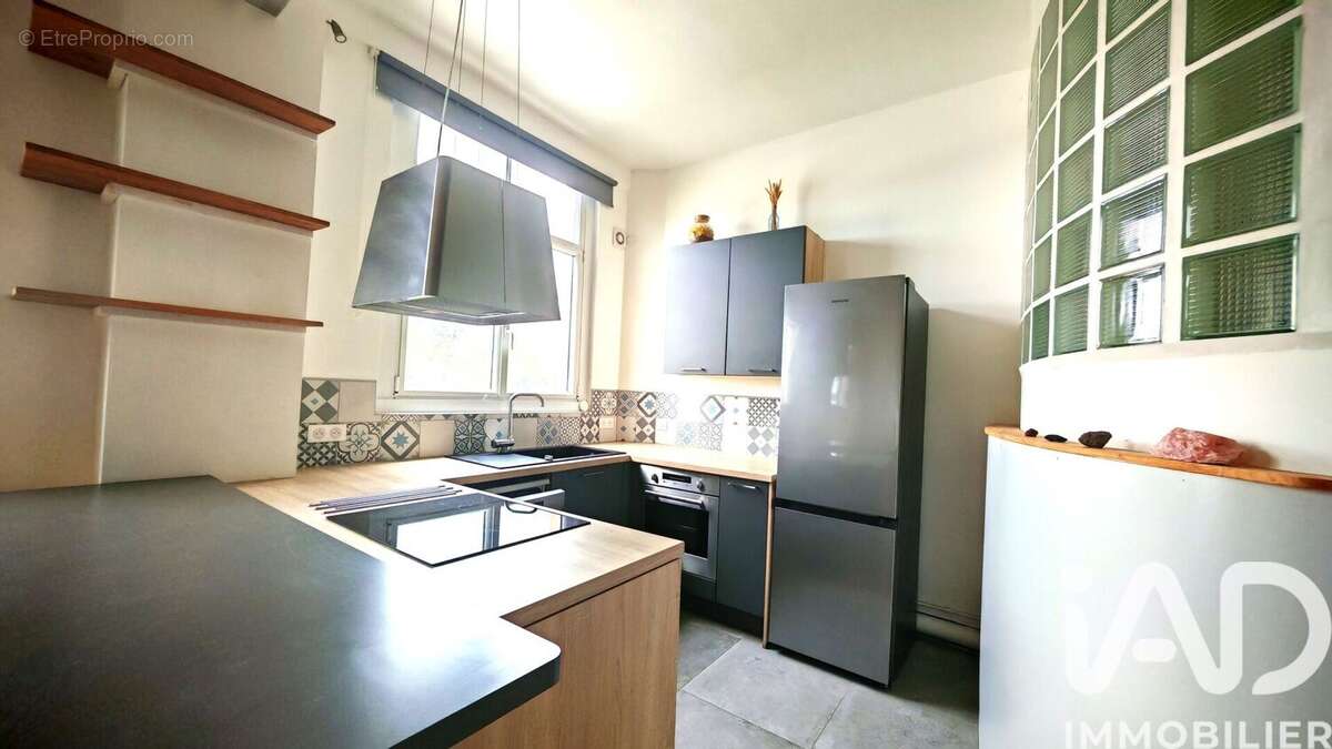 Photo 3 - Commerce à CHOISY-LE-ROI