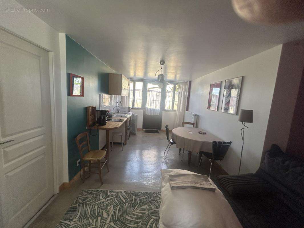 Maison à CRESSENSAC