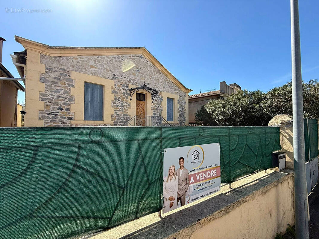 Maison à NIMES