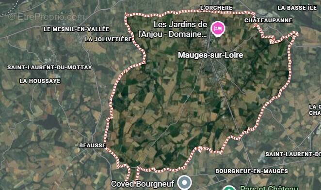 Terrain à LA POMMERAYE