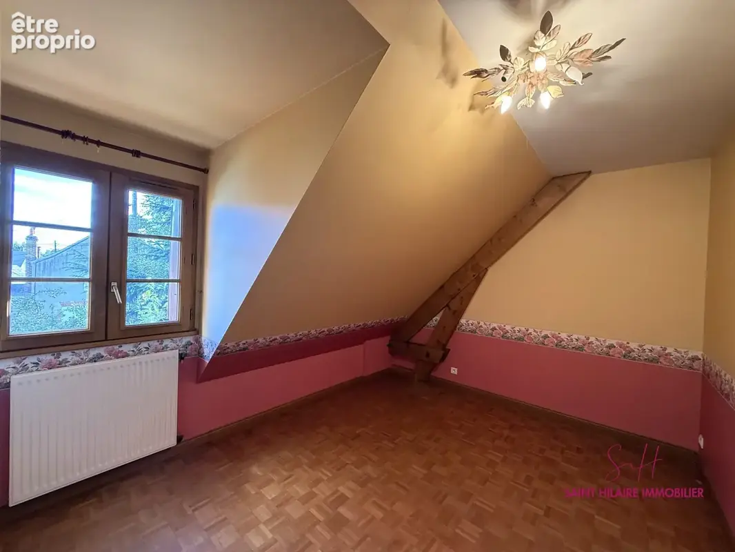 Maison 8 pièces 210 m² à vendre à Saint-Hilaire-Saint-Mesmin (45160) - photo 7