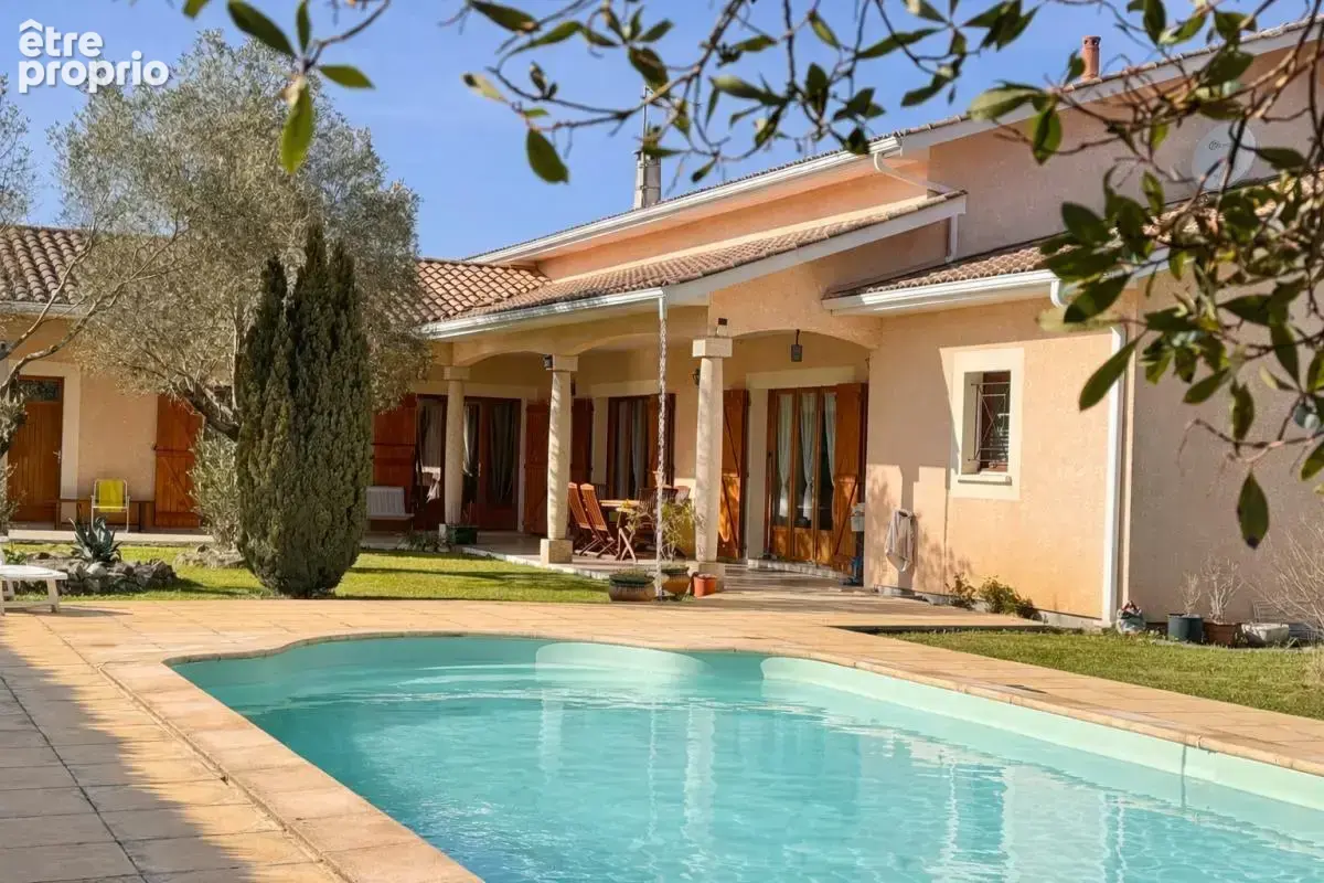 Grande Villa 155 m² p-pied avec piscine sur plus de 1300 m² - photo 3