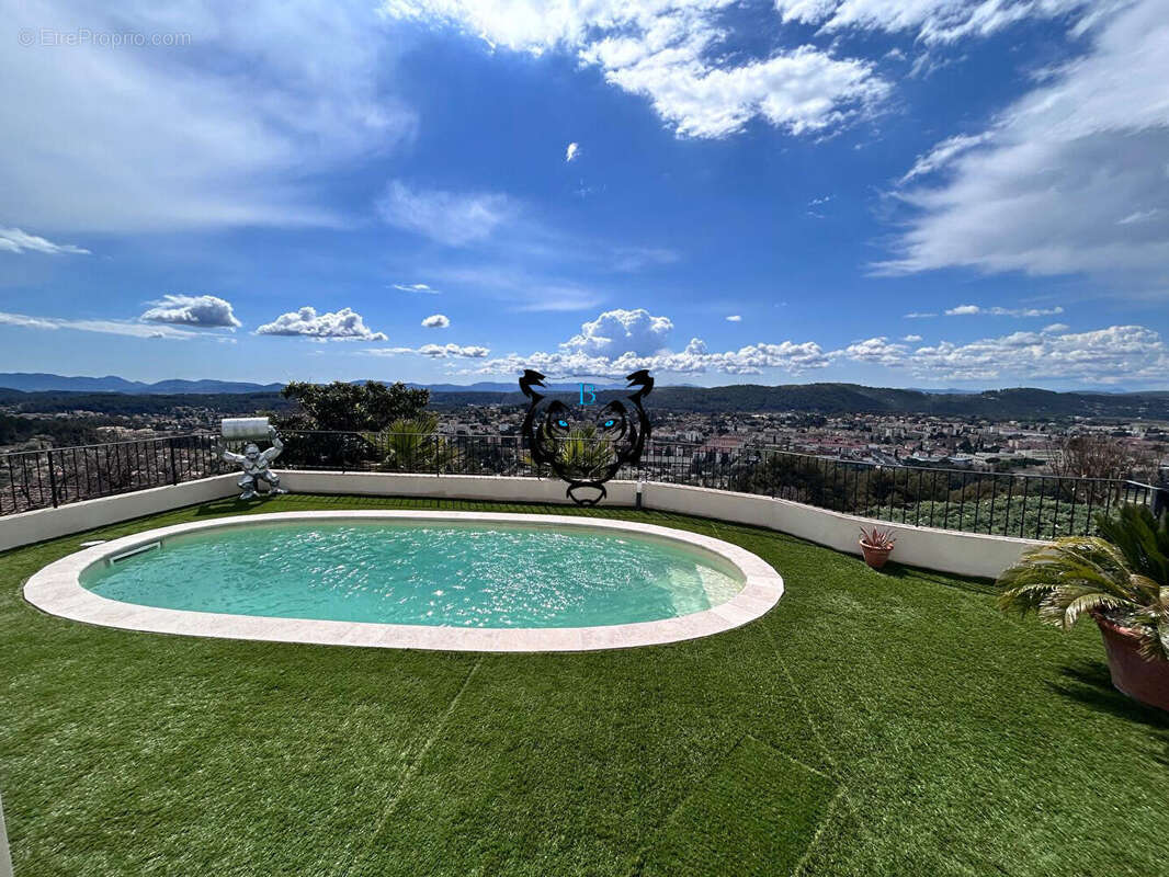 Maison à DRAGUIGNAN