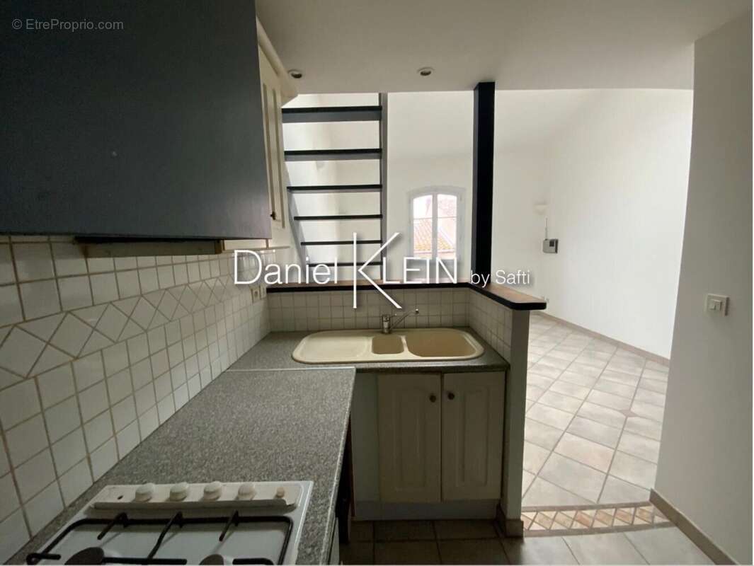 Photo 5 - Appartement à ROQUEBRUNE-SUR-ARGENS