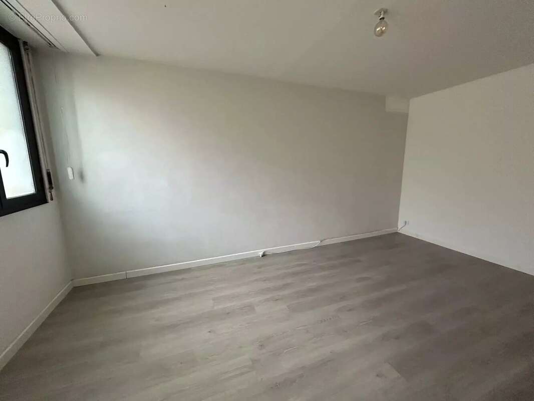 Appartement à MARSEILLE-6E