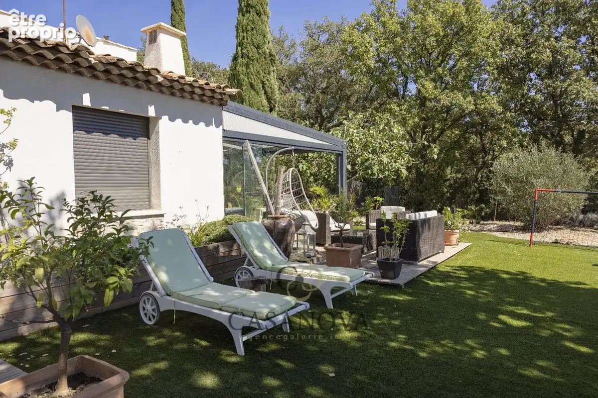 Golfe de Saint Tropez - Domaine de 5 hectares avec bastide, maison de gardien, piscine et vue panoramique à La Garde-Freinet - photo 27