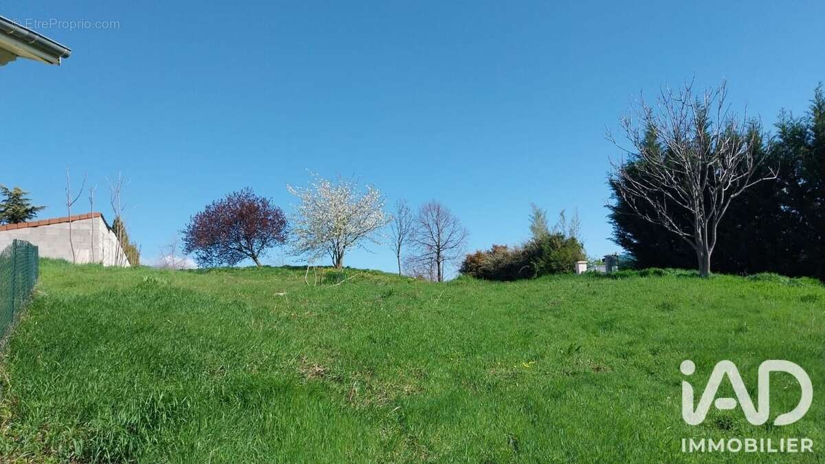 Terrain 600 m² à Rive-De-Gier  - photo 5